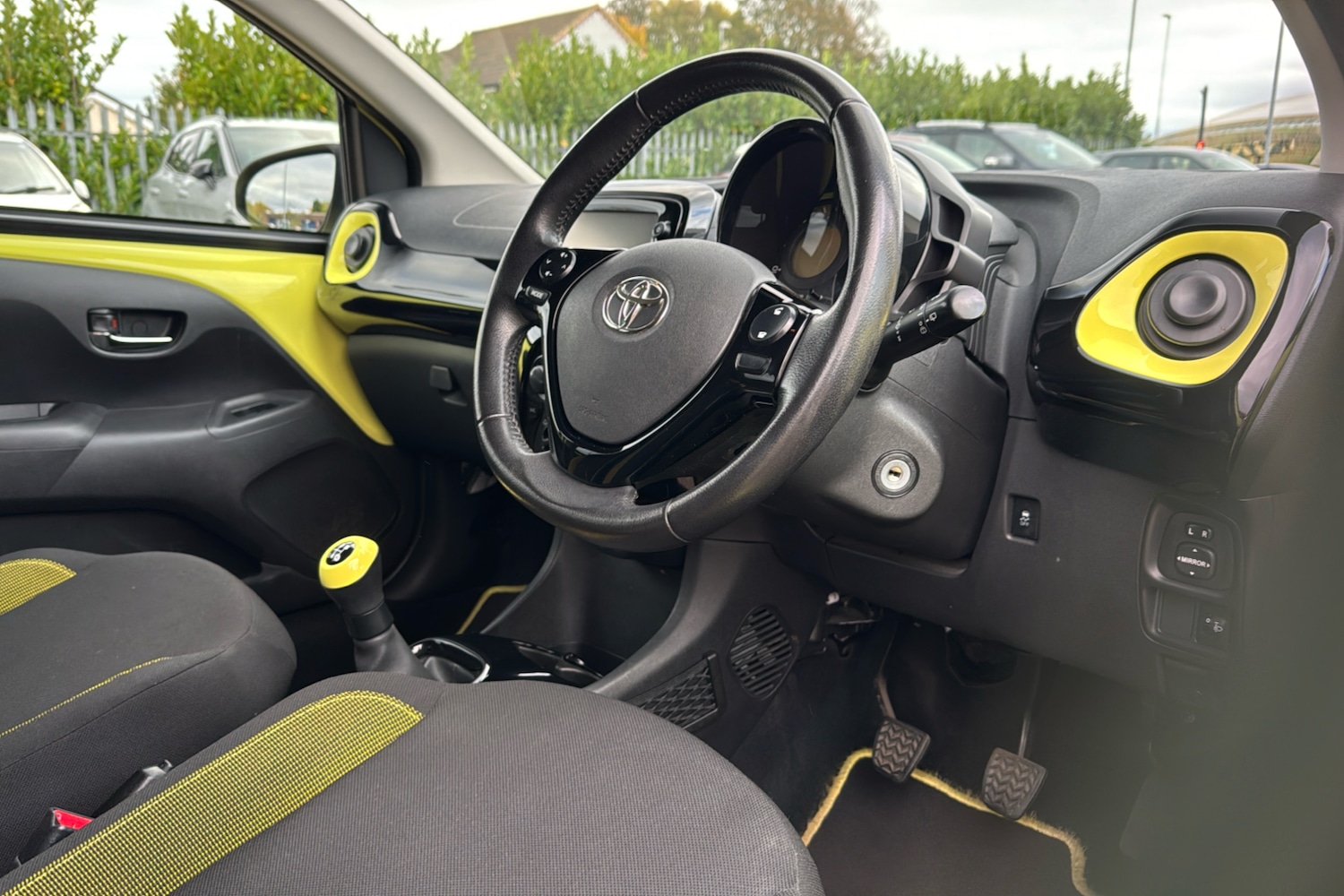 Used Toyota AYGO 2017 for sale - 76373484: Photo 10