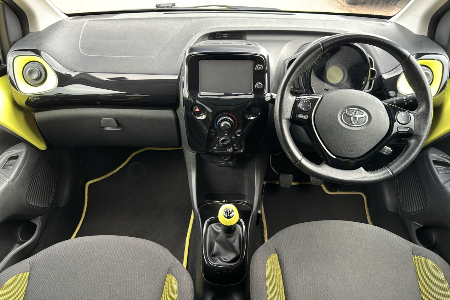 Used Toyota AYGO 2017 for sale - 76373484: Photo 9