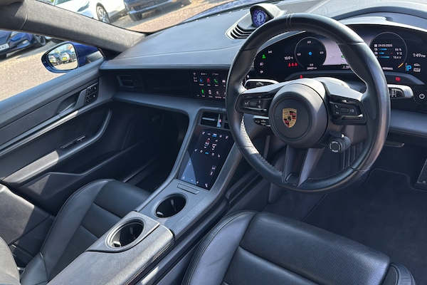Used Porsche Taycan 2020 for sale - 74466984: Photo 10