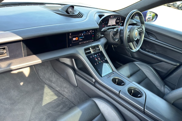 Used Porsche Taycan 2020 for sale - 74466984: Photo 11