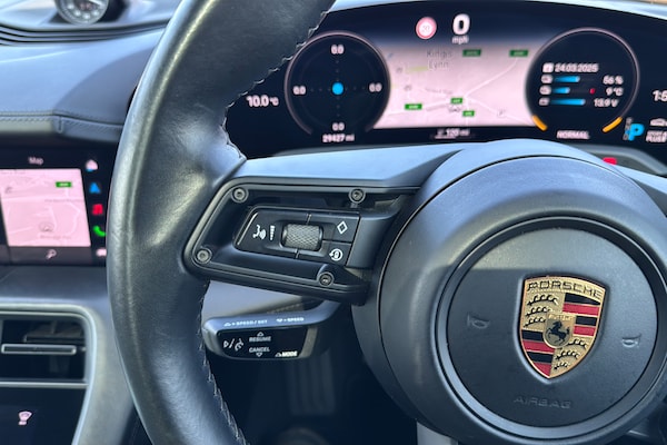 Used Porsche Taycan 2020 for sale - 74466984: Photo 17