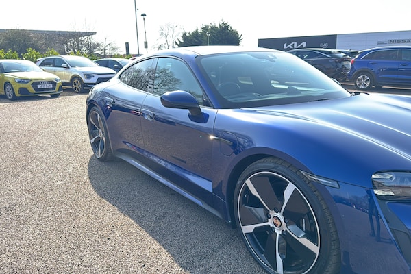 Used Porsche Taycan 2020 for sale - 74466984: Photo 32