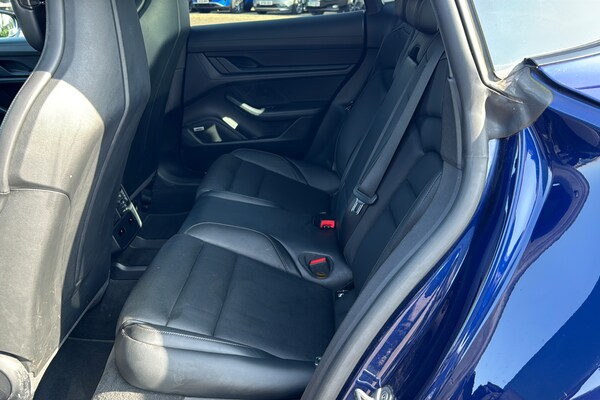 Used Porsche Taycan 2020 for sale - 74466984: Photo 41