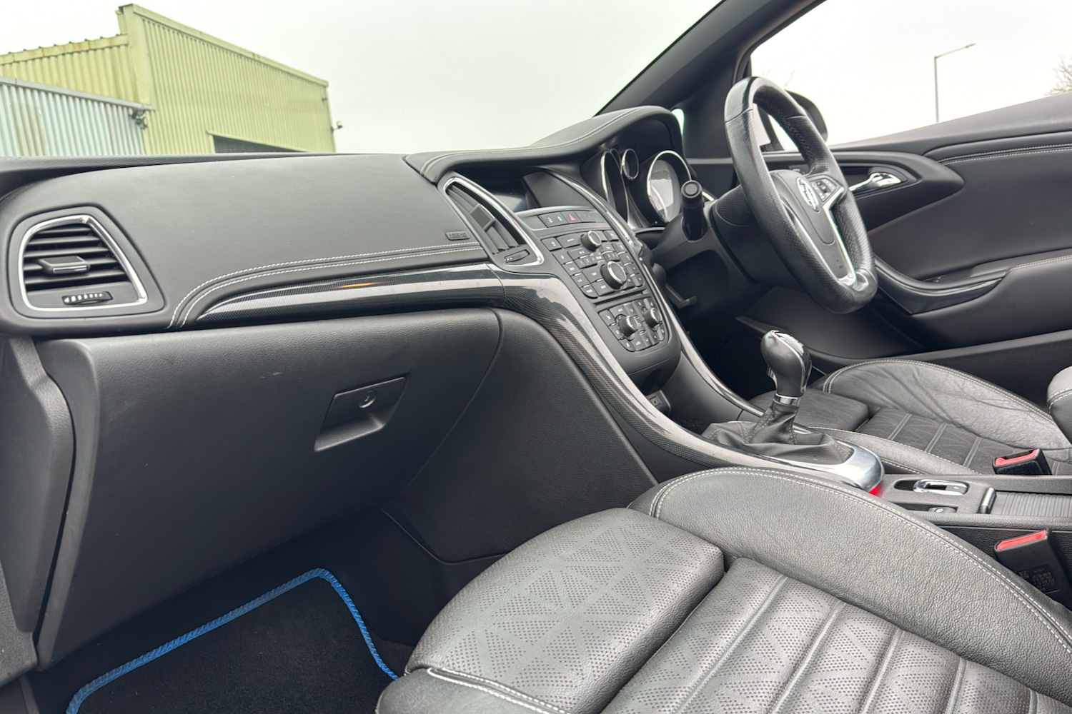 Used Vauxhall Cascada 2017 for sale - 76442589: Photo 11