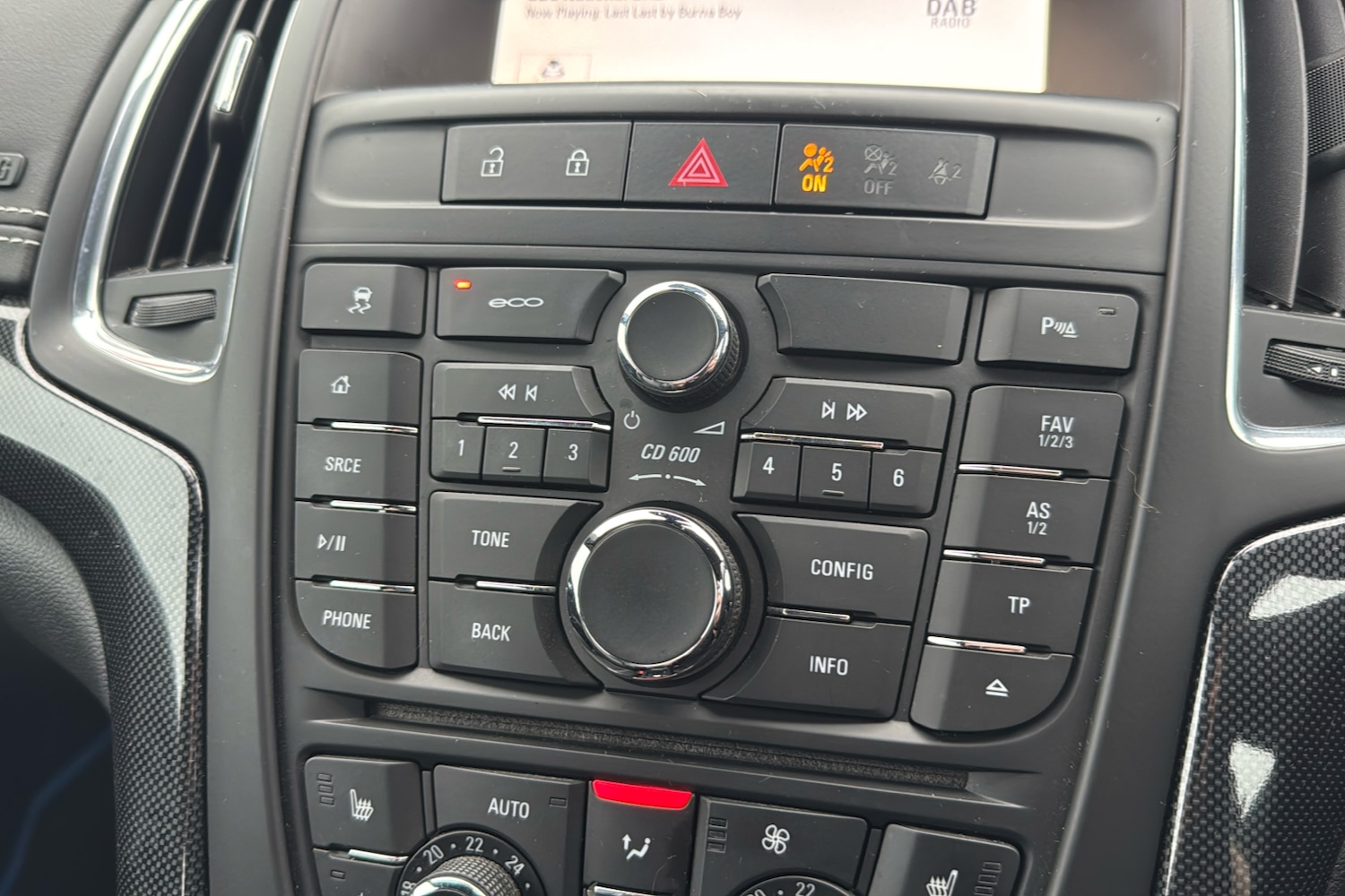 Used Vauxhall Cascada 2017 for sale - 76442589: Photo 22