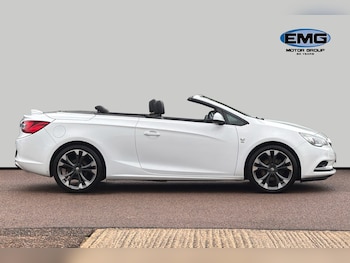 Used Vauxhall Cascada 2017 for sale - 76442589: Photo