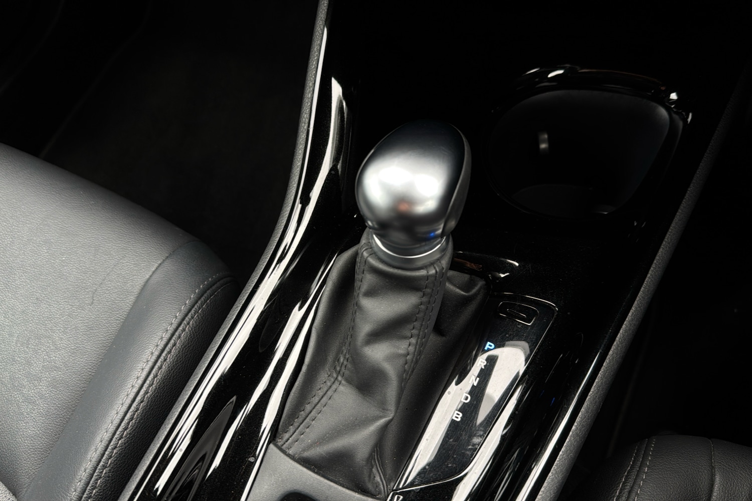 Used Toyota C-HR 2019 for sale - 77675211: Photo 13