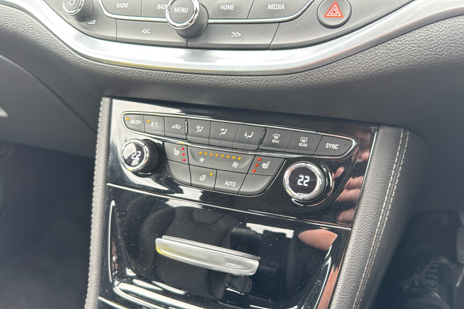 Used Vauxhall Astra 2016 for sale - 76133533: Photo 16