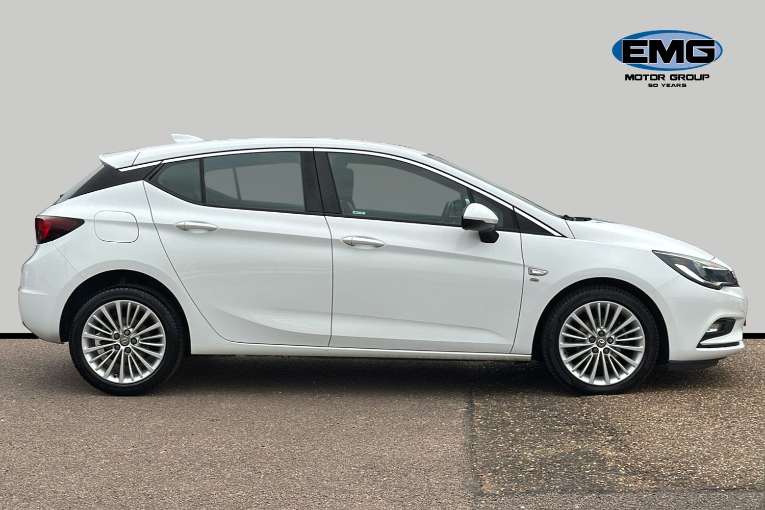 Used Vauxhall Astra 2016 for sale - 76133533: Photo 4