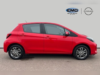 Used Toyota Yaris 2015 for sale - 77774216: Photo