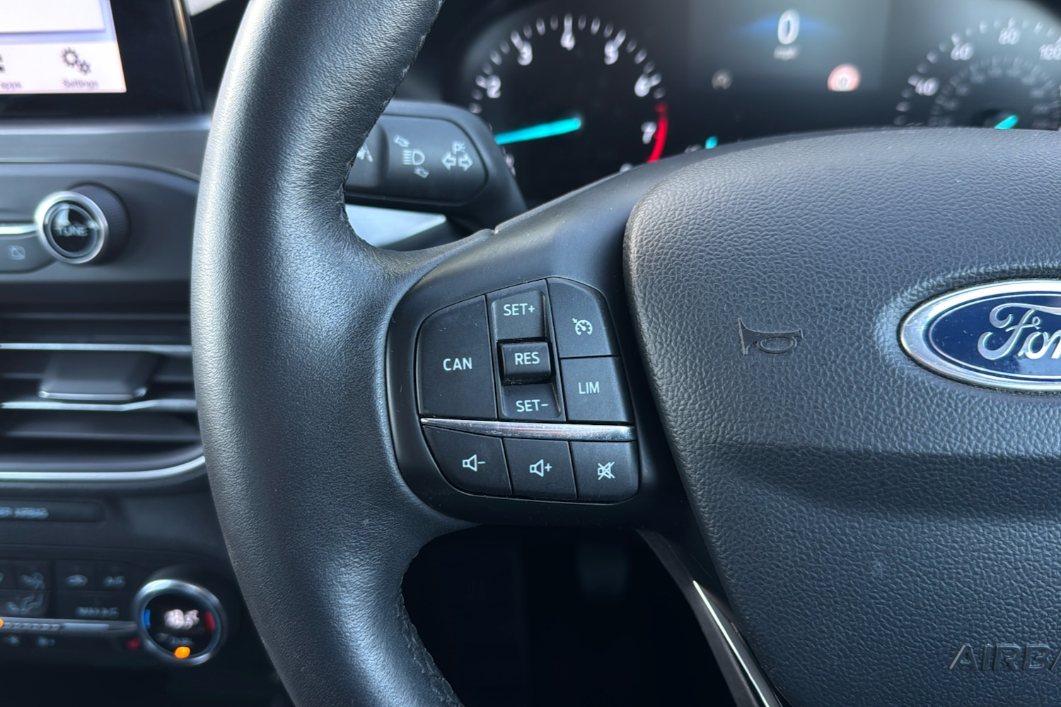 Used Ford Focus 2019 for sale - 76732605: Photo 17