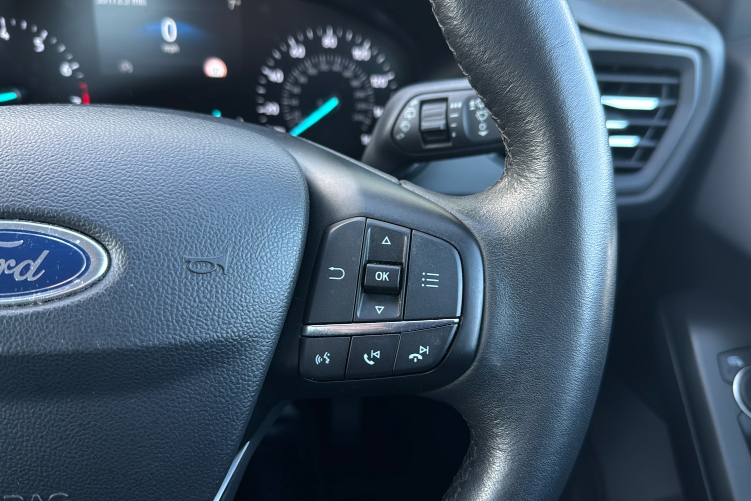 Used Ford Focus 2019 for sale - 76732605: Photo 18