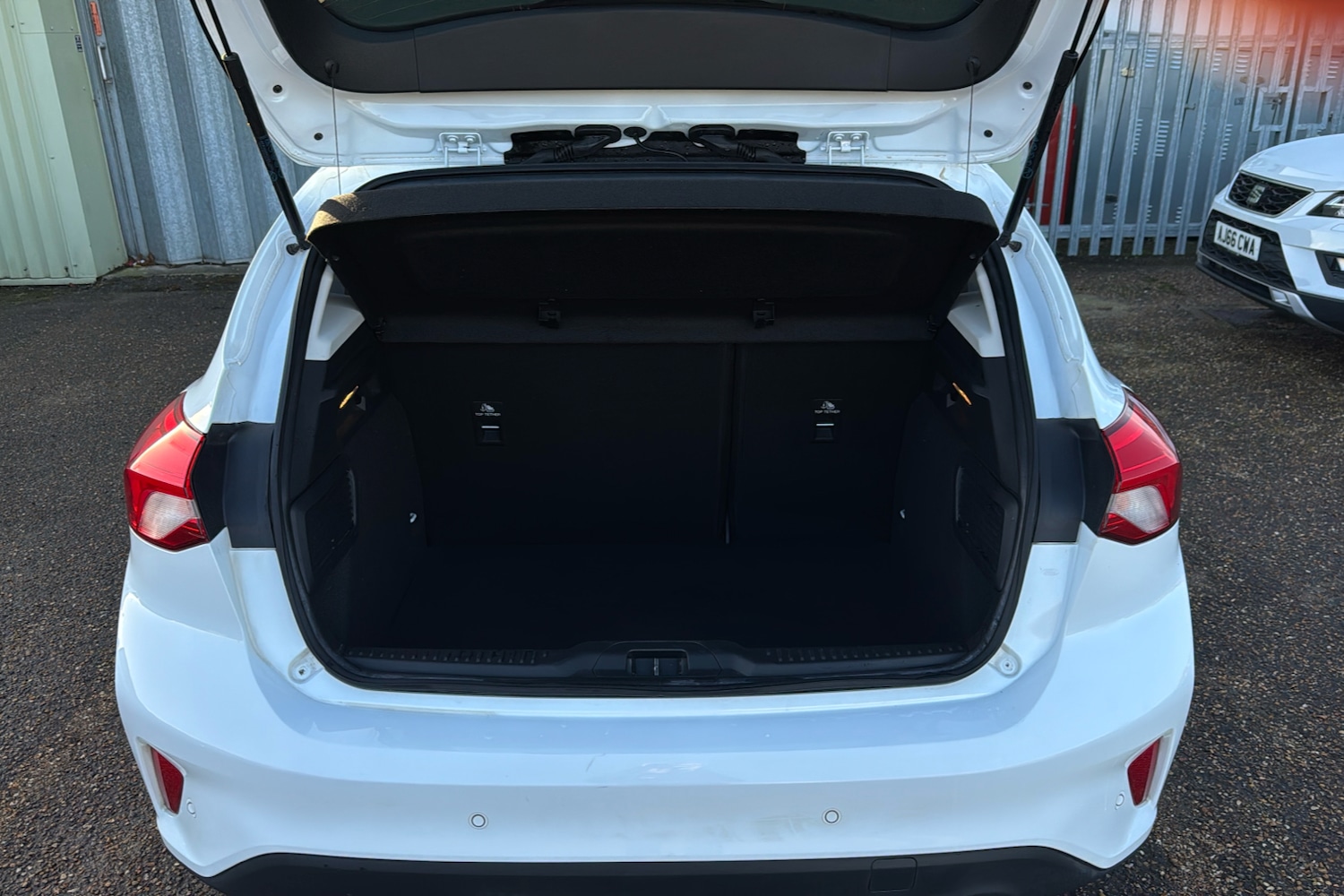 Used Ford Focus 2019 for sale - 76732605: Photo 19