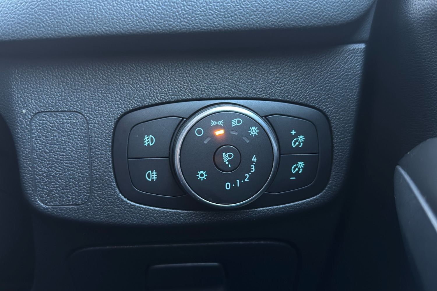 Used Ford Focus 2019 for sale - 76732605: Photo 36