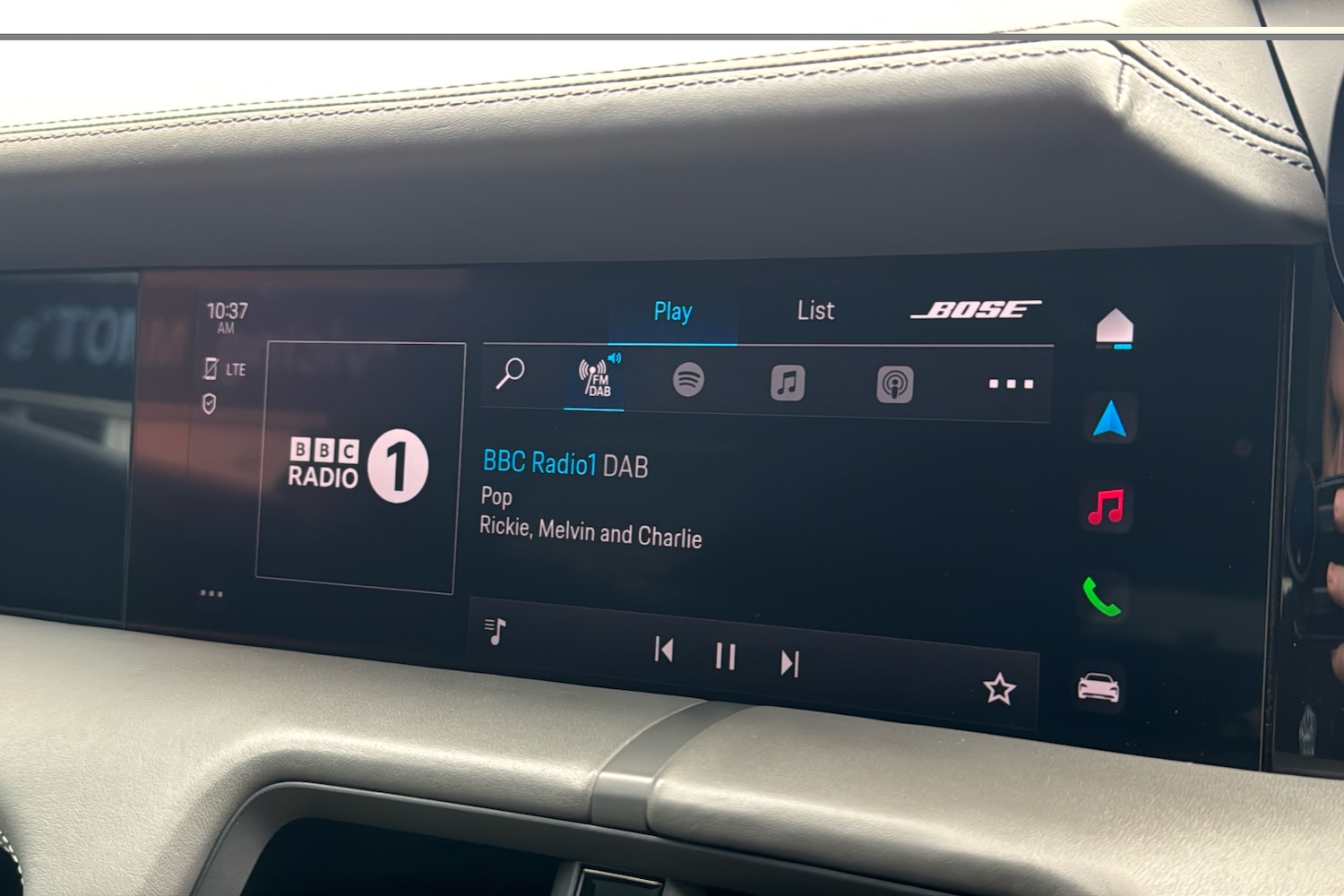 Used Porsche Taycan 2022 for sale - 77797343: Photo 18