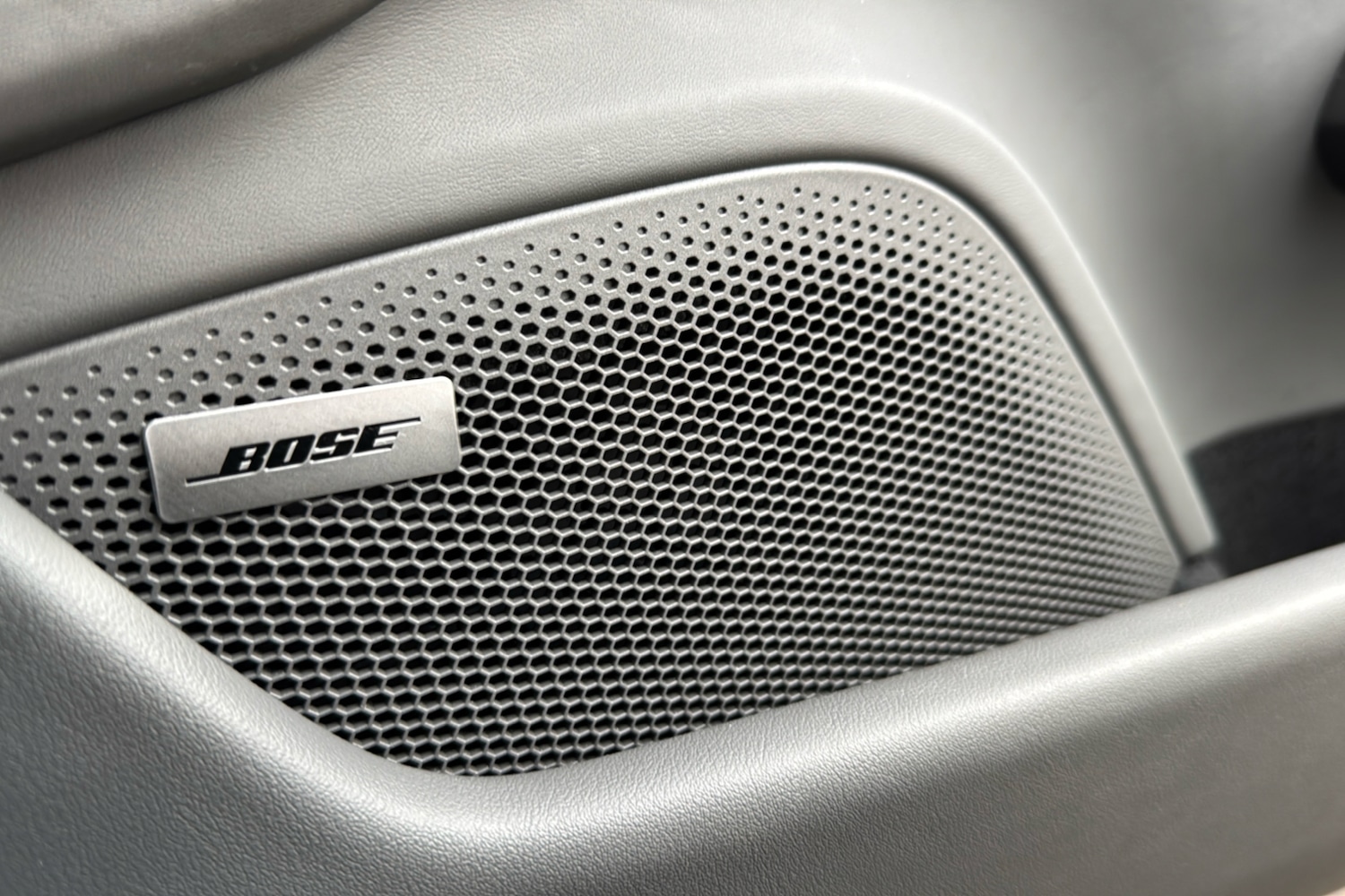 Used Porsche Taycan 2022 for sale - 77797343: Photo 29