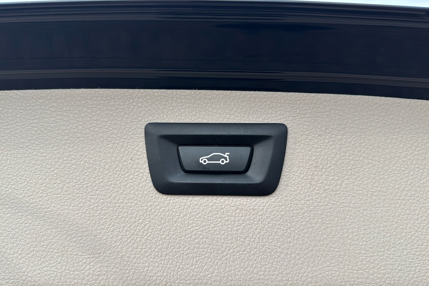 Used BMW 3 Series 2014 for sale - 76502785: Photo 24