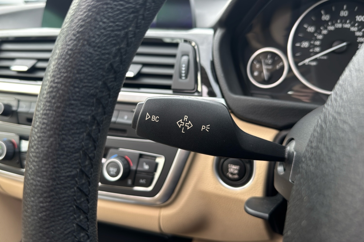 Used BMW 3 Series 2014 for sale - 76502785: Photo 33