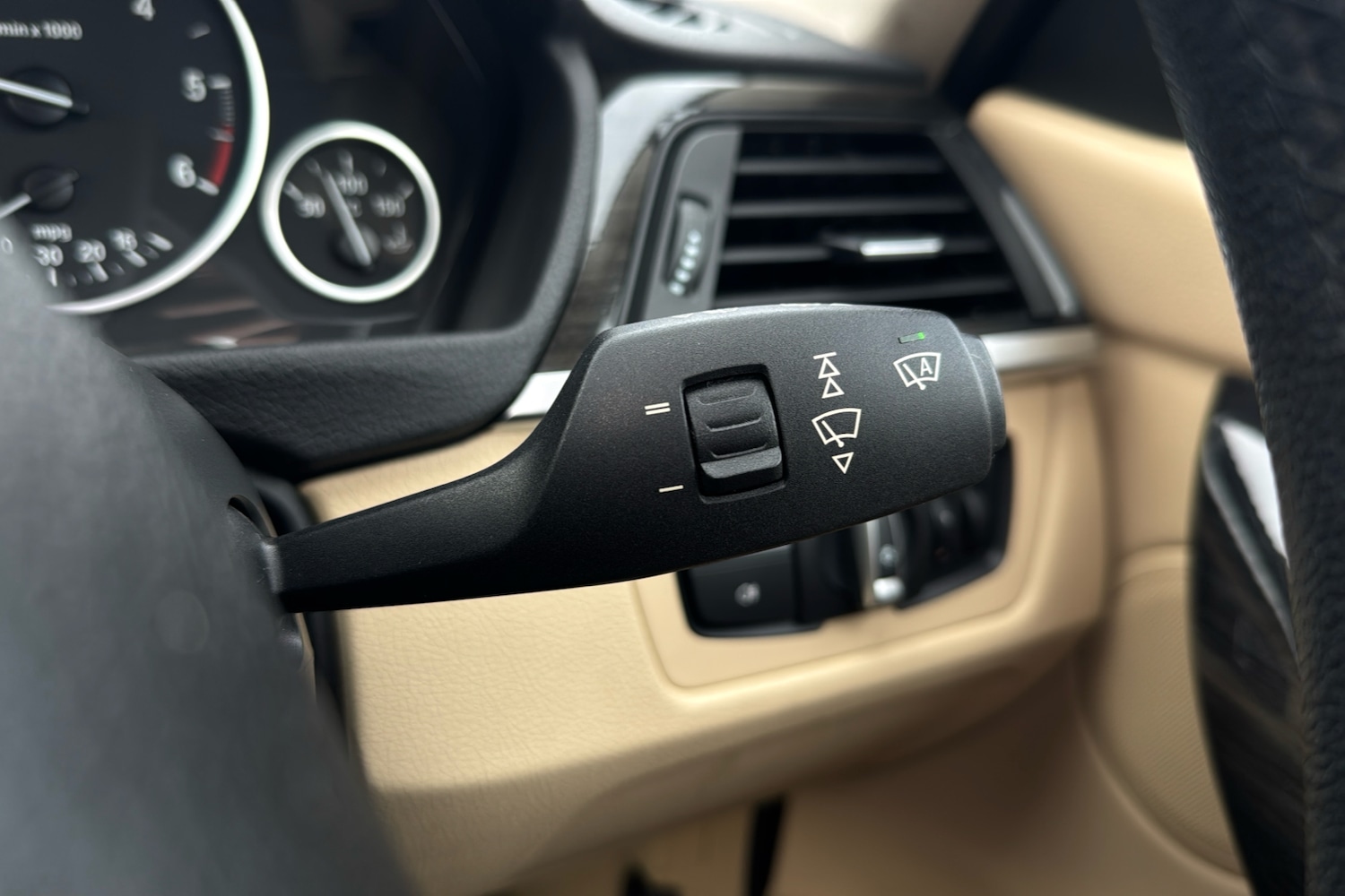 Used BMW 3 Series 2014 for sale - 76502785: Photo 35