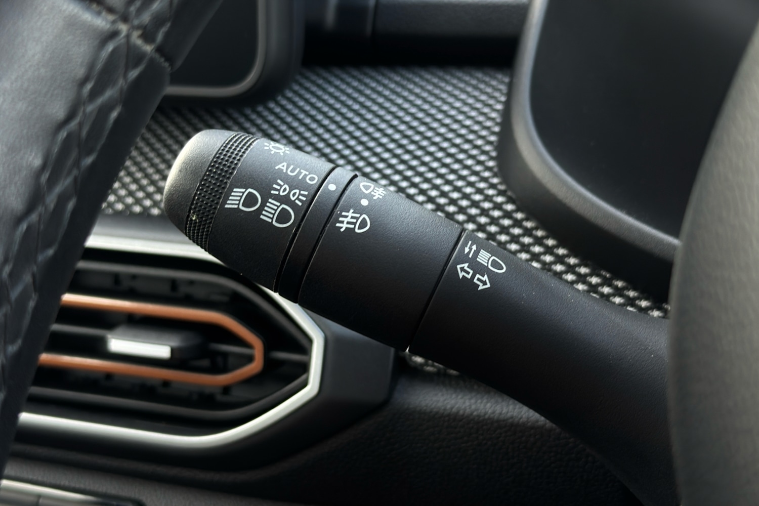 Used Dacia Sandero Stepway 2023 for sale - 76310340: Photo 21