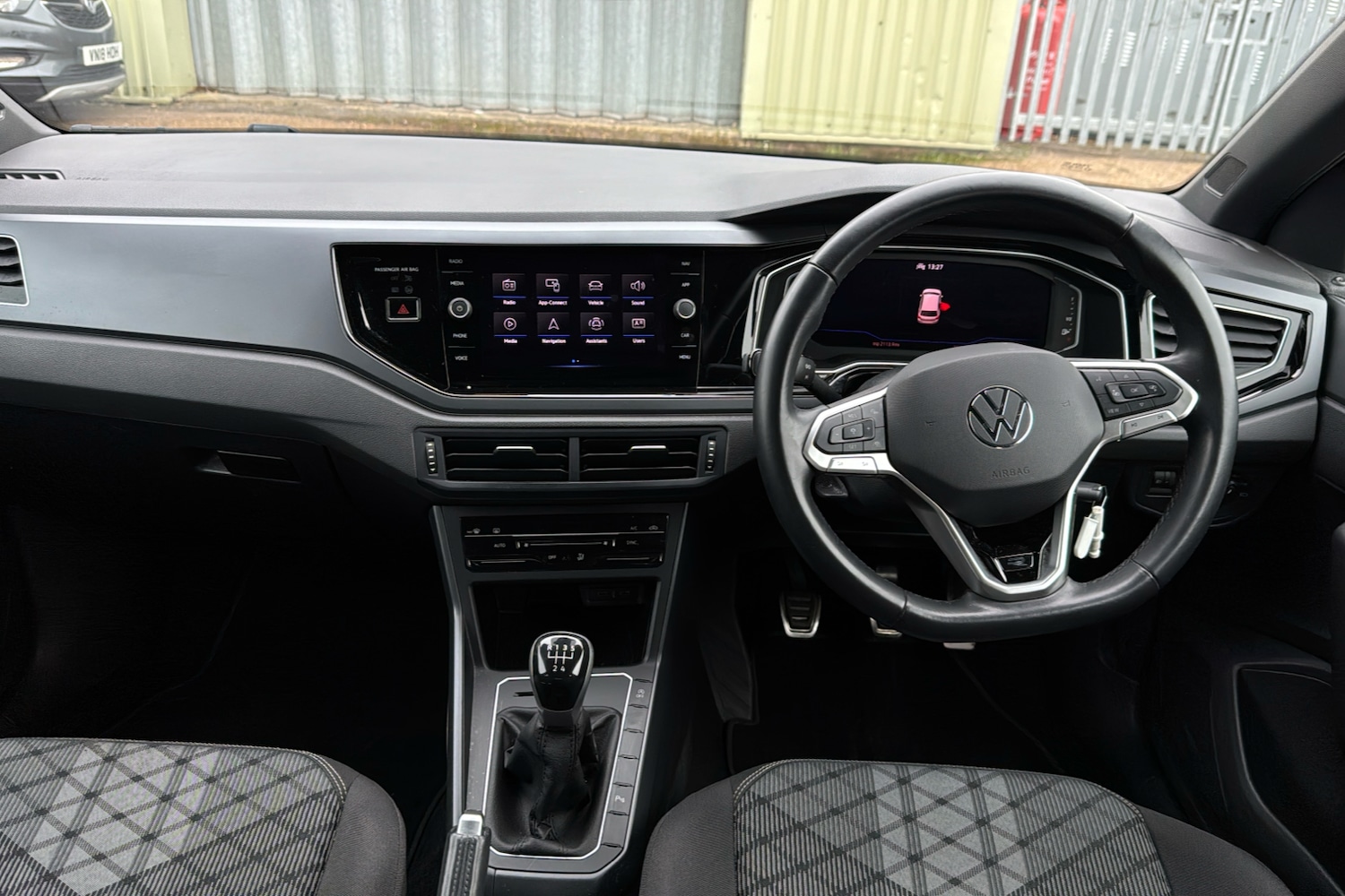 Used Volkswagen Polo 2023 for sale - 77774187: Photo 9