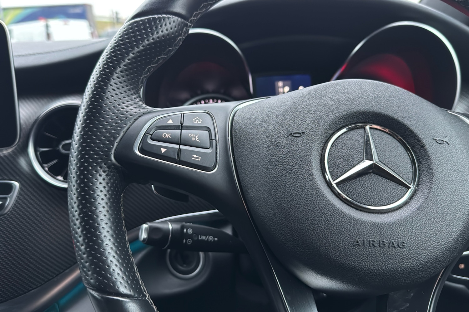 Used Mercedes-Benz V-Class 2023 for sale - 77112683: Photo 15