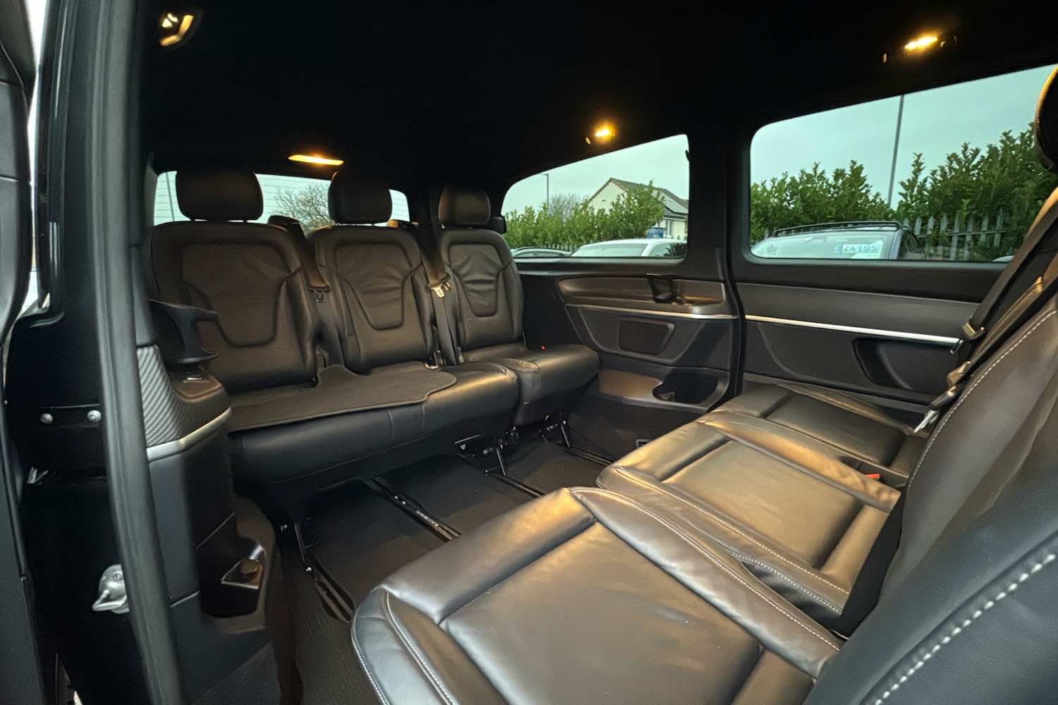 Used Mercedes-Benz V-Class 2023 for sale - 77112683: Photo 22