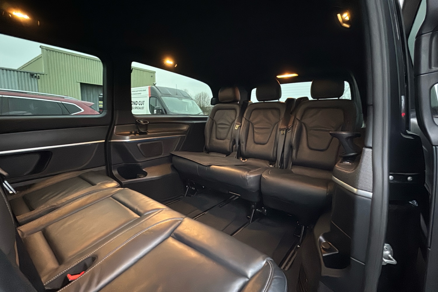 Used Mercedes-Benz V-Class 2023 for sale - 77112683: Photo 23