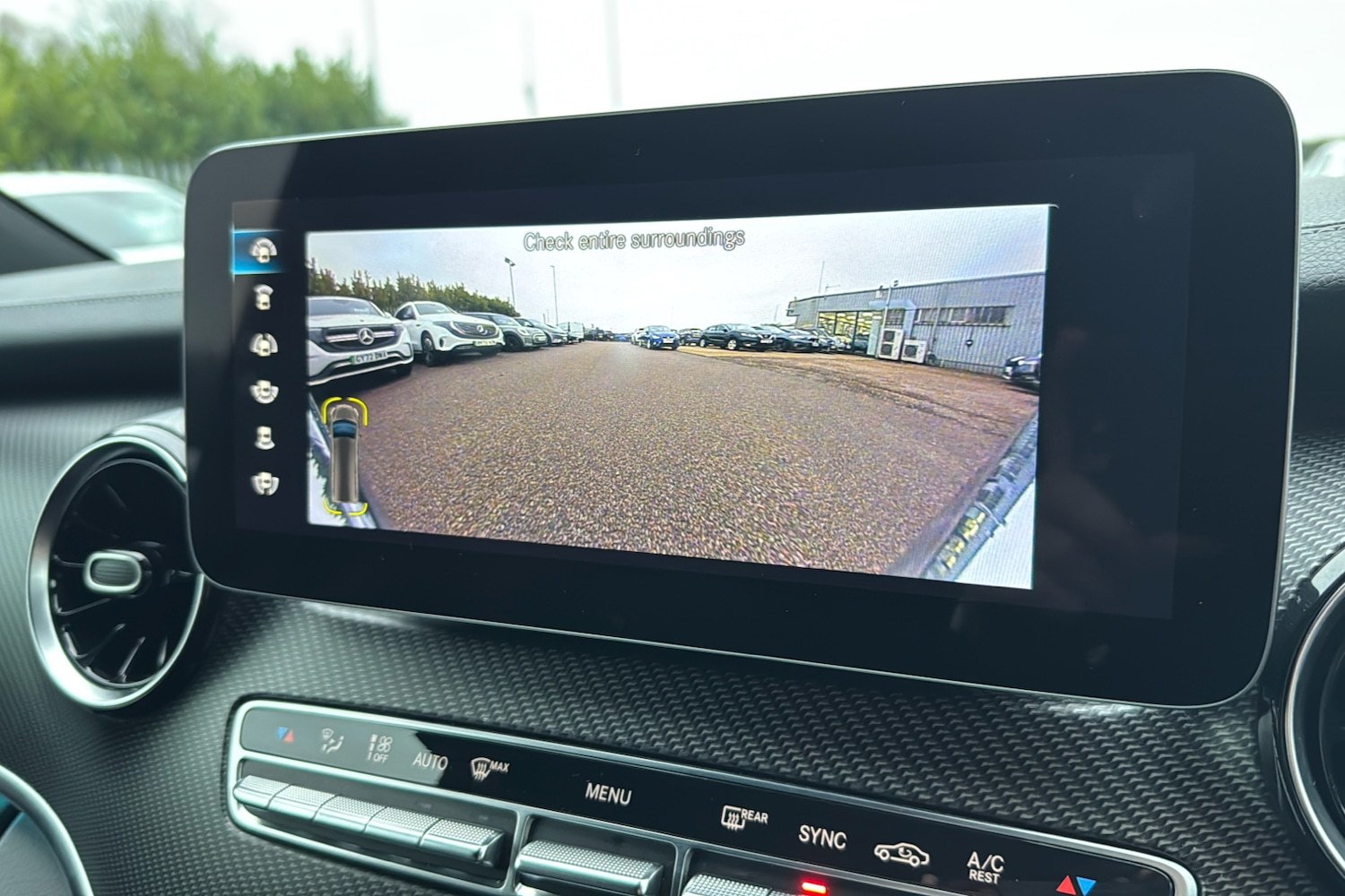 Used Mercedes-Benz V-Class 2023 for sale - 77112683: Photo 24