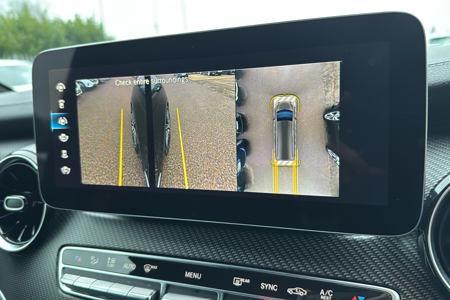 Used Mercedes-Benz V-Class 2023 for sale - 77112683: Photo 28