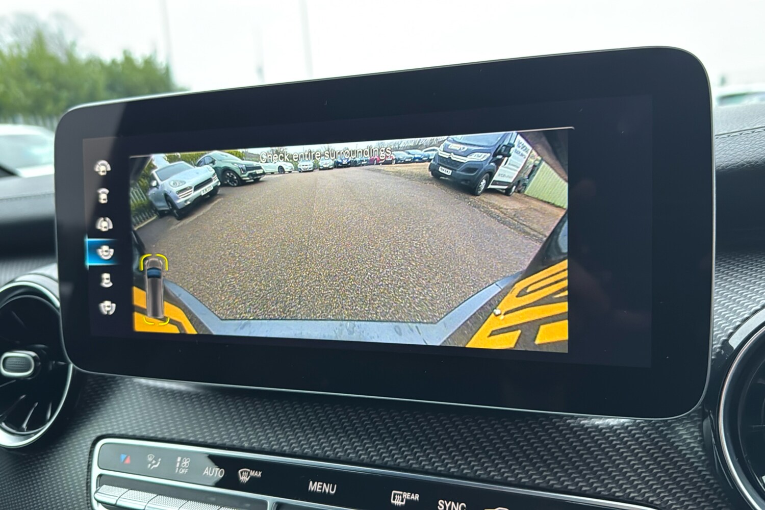 Used Mercedes-Benz V-Class 2023 for sale - 77112683: Photo 29