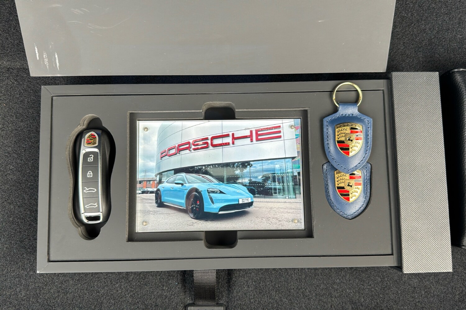 Used Porsche Taycan for sale - 76516054: Photo 41