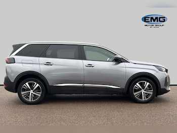 Used Peugeot 5008 2024 for sale - 77113988: Photo