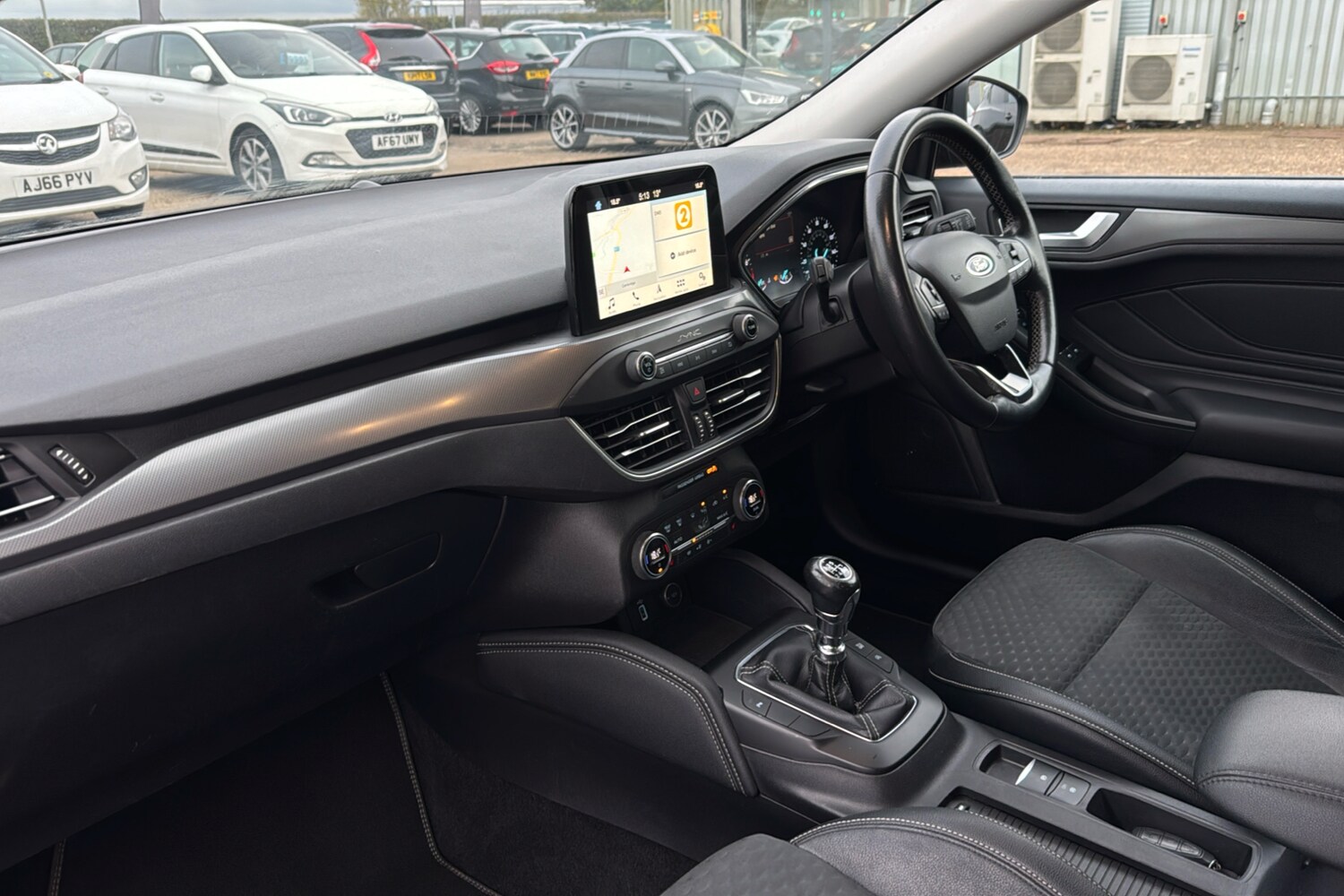 Used Ford Focus 2018 for sale - 76310488: Photo 11