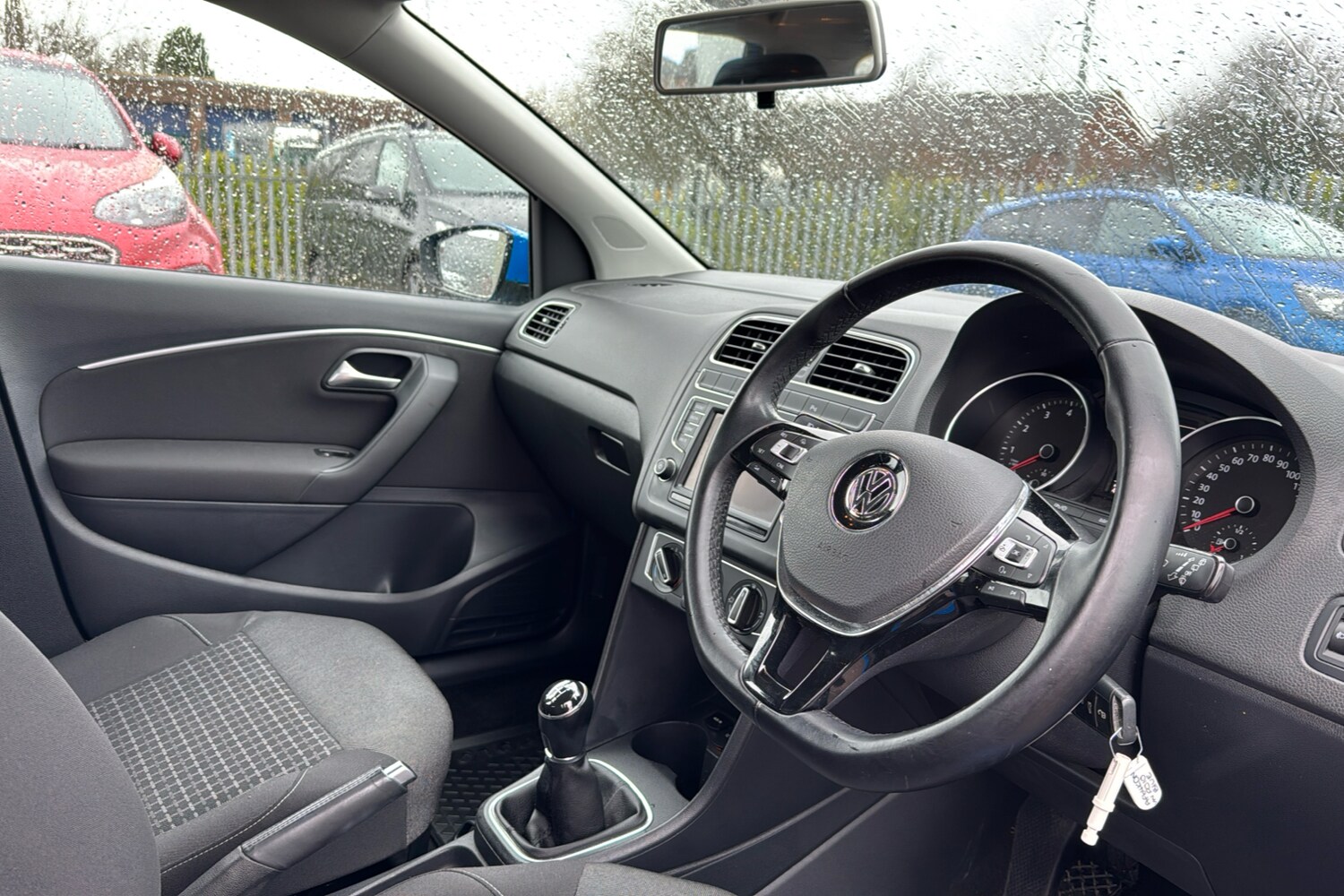 Used Volkswagen Polo 2014 for sale - 77914424: Photo 10