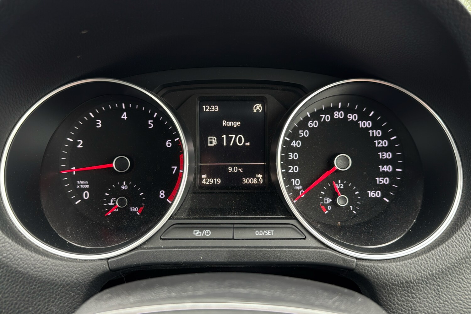 Used Volkswagen Polo 2014 for sale - 77914424: Photo 14