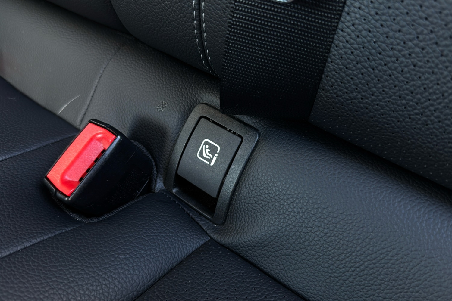 Used Mercedes-Benz EQC 2022 for sale - 76516081: Photo 40