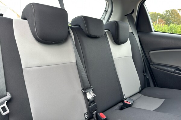 Used Toyota Yaris 2018 for sale - 76155993: Photo 11
