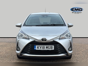 Used Toyota Yaris 2018 for sale - 76155993: Photo 2