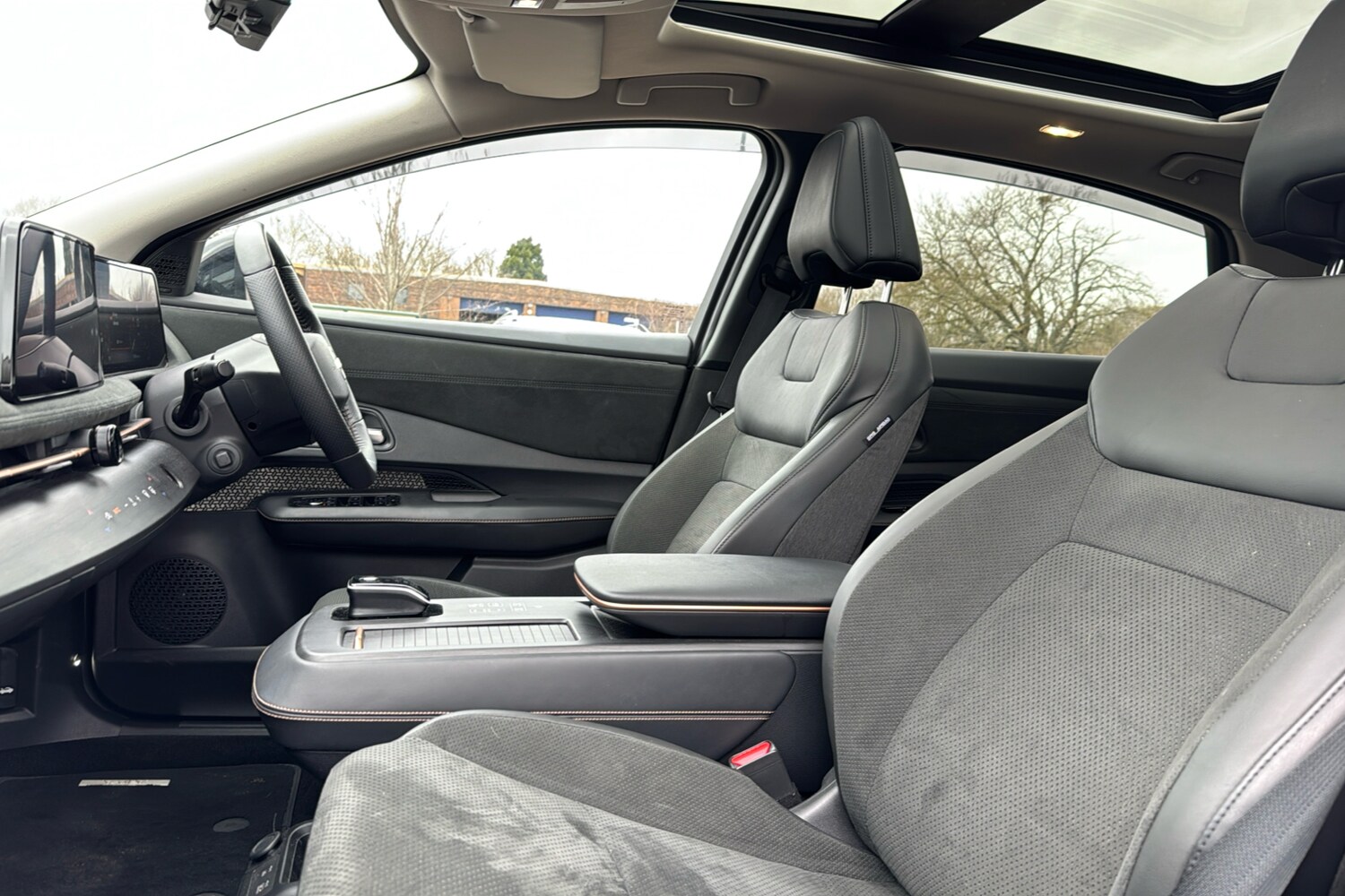 Used Nissan ARIYA 2023 for sale - 77675243: Photo 10