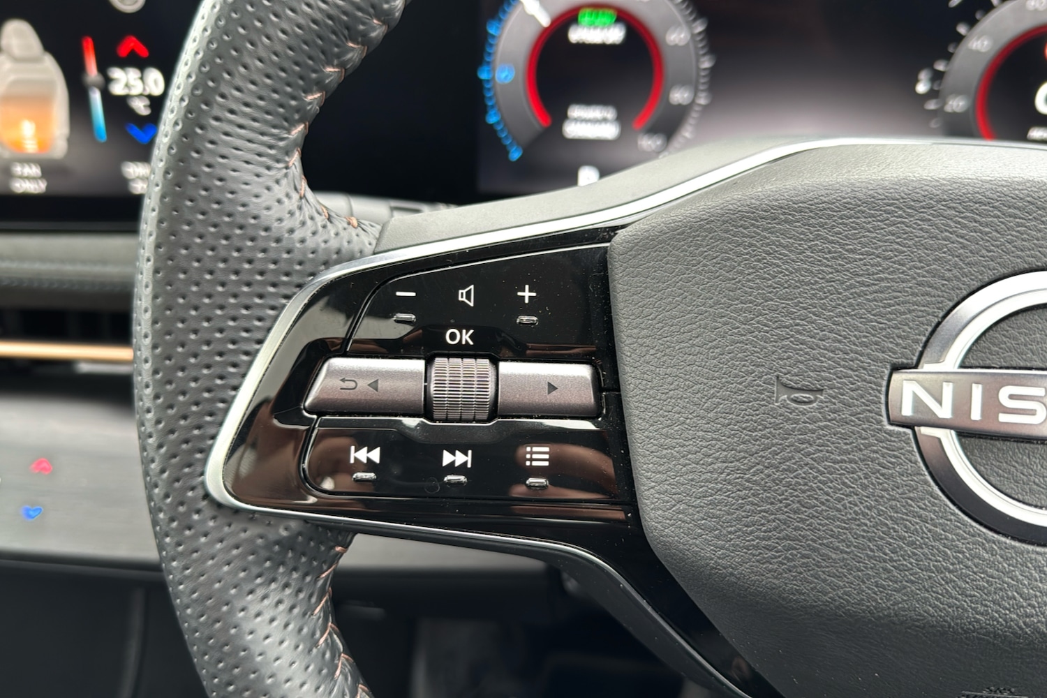 Used Nissan ARIYA 2023 for sale - 77675243: Photo 16