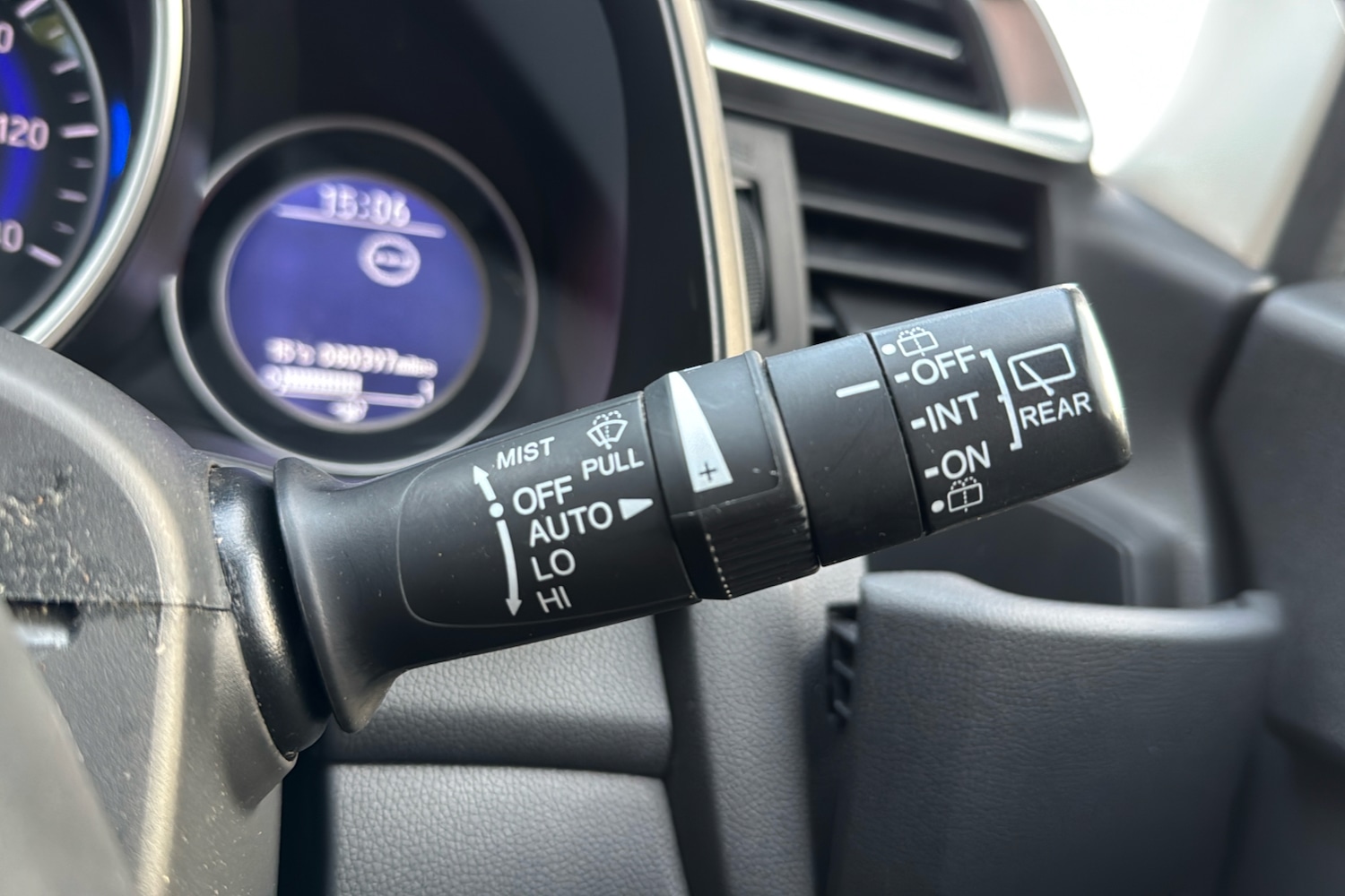 Used Honda Jazz 2018 for sale - 76875986: Photo 24