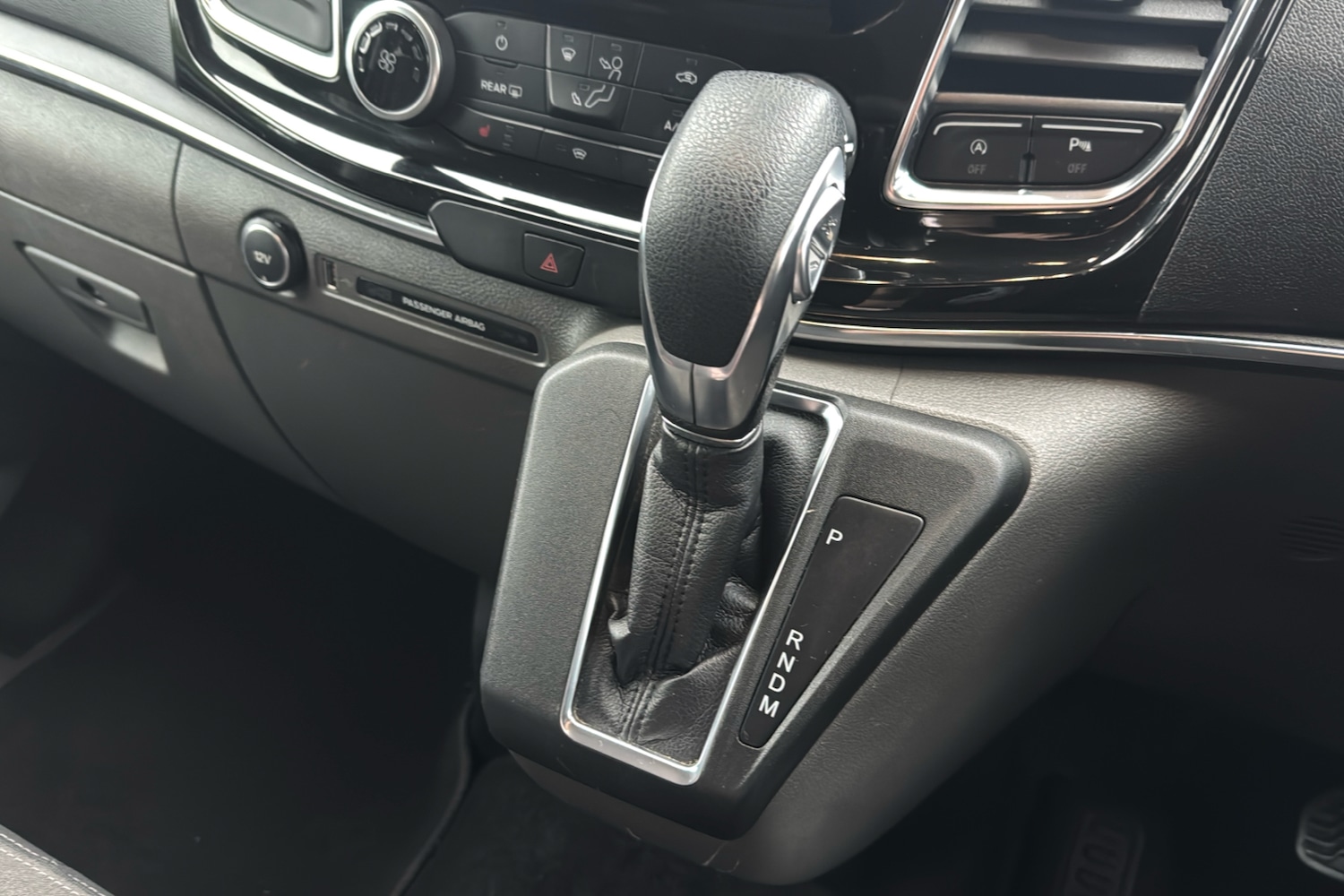 Used Ford Tourneo Custom 2018 for sale - 76576394: Photo 11