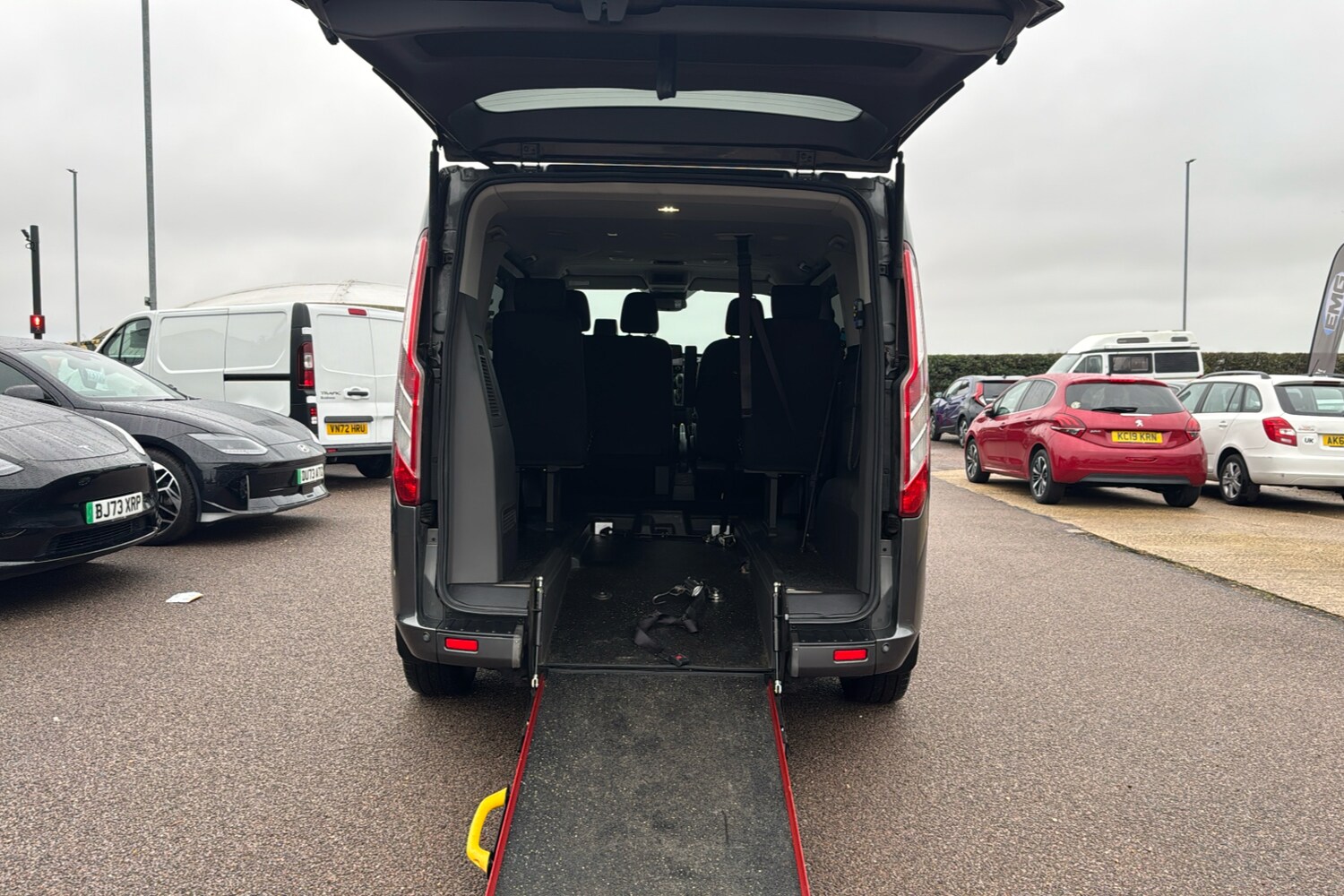 Used Ford Tourneo Custom 2018 for sale - 76576394: Photo 17