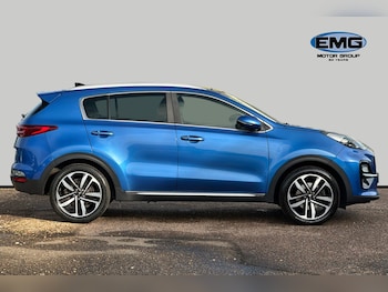 Used Kia Sportage 2018 for sale - 76502755: Photo