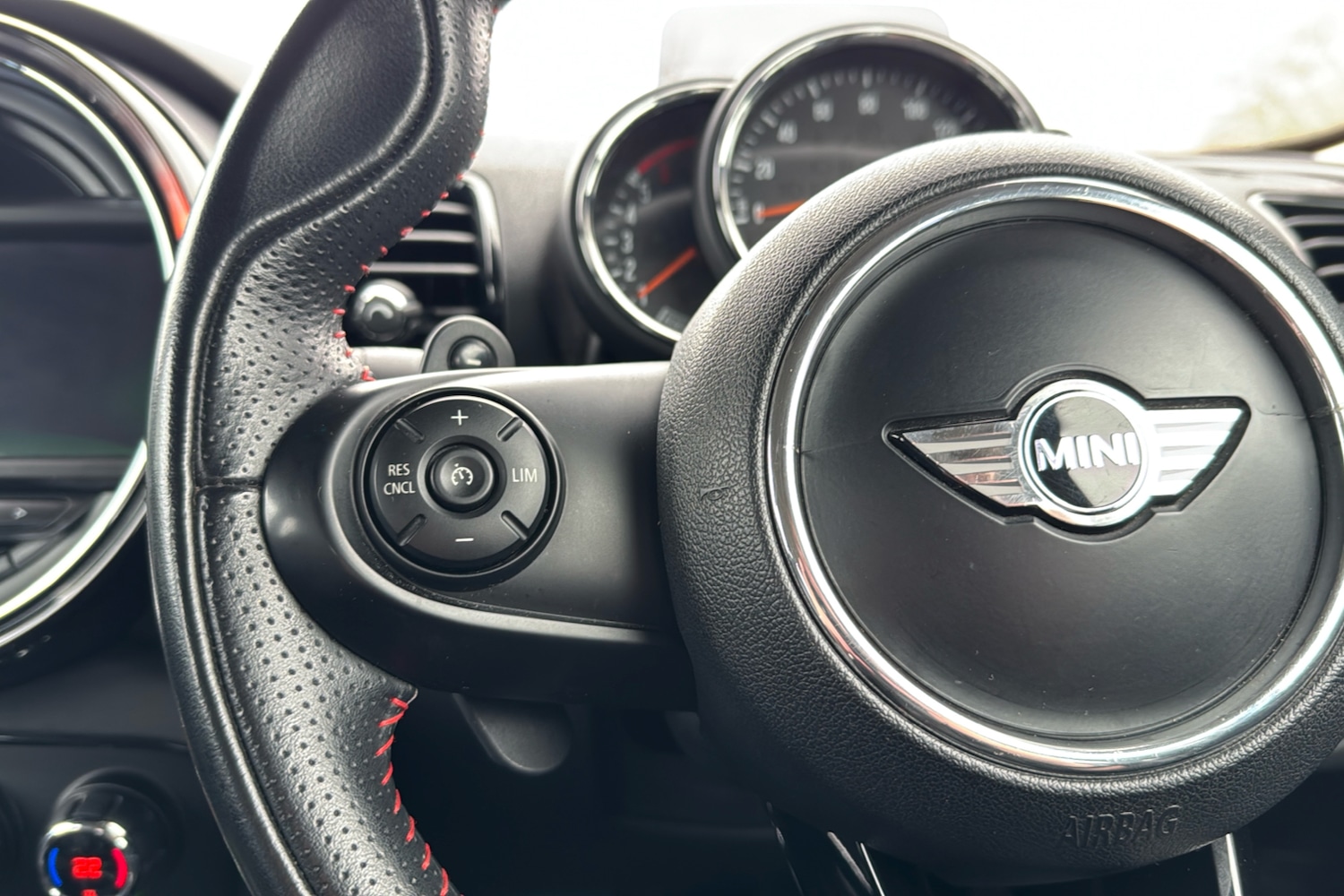 Used MINI Clubman 2017 for sale - 76649417: Photo 17