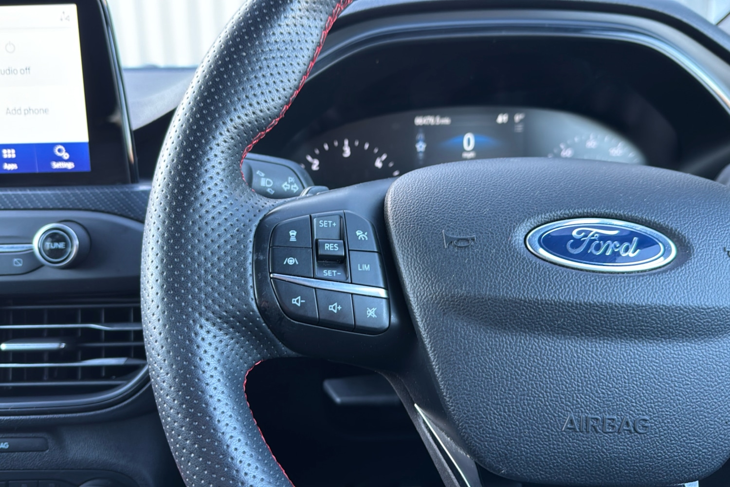 Used Ford Focus 2020 for sale - 76732593: Photo 17