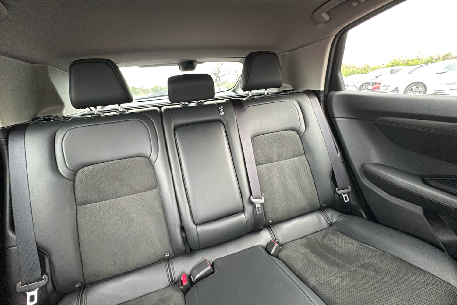 Used Nissan ARIYA 2022 for sale - 77617665: Photo 11