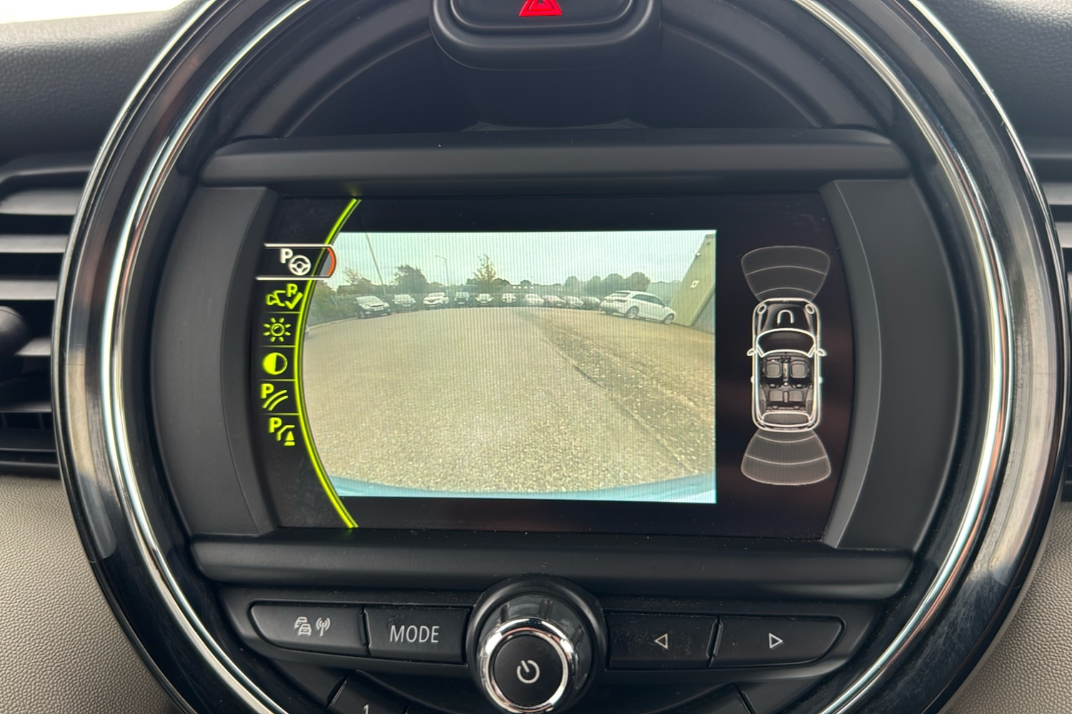 Used MINI Convertible 2017 for sale - 76339399: Photo 27