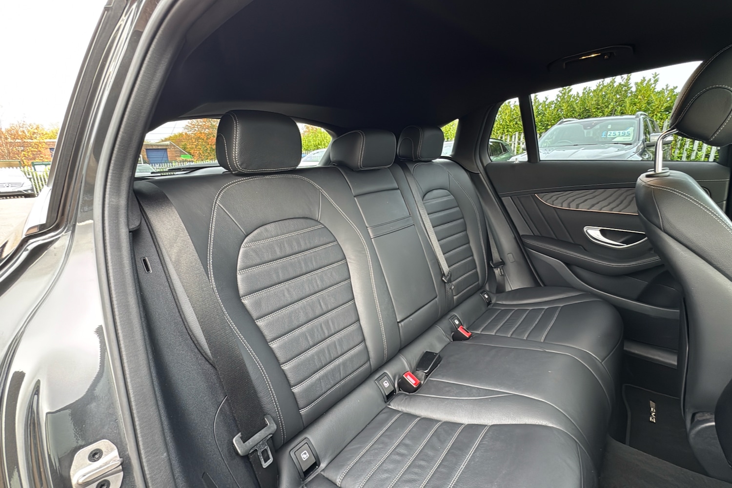 Used Mercedes-Benz EQC 2023 for sale - 76436045: Photo 11